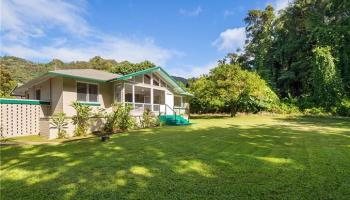 3761-A Old Pali Rd Apt A Old Pali, Honolulu home - photo 1 of 16 3761-A Old Pali Rd Apt A Old Pali, Honolulu home - photo 1 of 16
