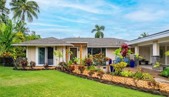 378 Auwinala Road Kailua Estates, Kailua home - photo 2 of 25 378 Auwinala Road Kailua Estates, Kailua home - photo 2 of 25