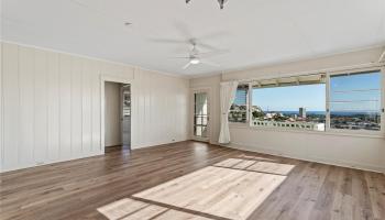 3791  Anuhea St Wilhelmina, Diamond Head home - photo 3 of 25