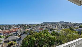 3791  Anuhea St Wilhelmina, Diamond Head home - photo 5 of 25