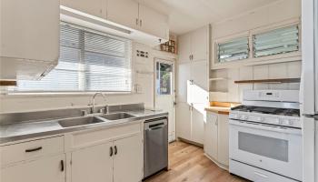 3791  Anuhea St Wilhelmina, Diamond Head home - photo 6 of 25