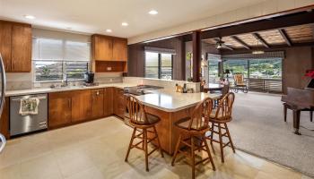 381  Puiwa Road Dowsett, Honolulu home - photo 5 of 24