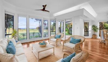 382 Kuanalu Place Laulima, Hawaii Kai home - photo 4 of 25 382 Kuanalu Place Laulima, Hawaii Kai home - photo 4 of 25