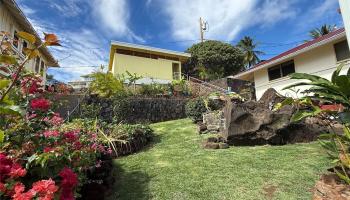 3825 Pukalani Place Honolulu - Rental - photo 2 of 15
