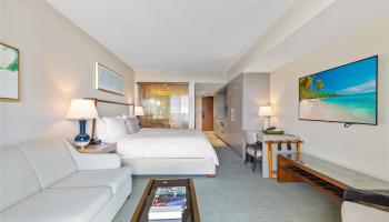 The Ritz-Carlton Residences condo # 1503, Honolulu, Hawaii - photo 4 of 25