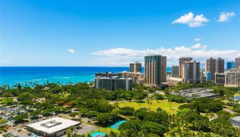 The Ritz-Carlton Residences condo # 2710, Honolulu, Hawaii - photo 4 of 21