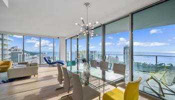 The Ritz-Carlton Residences condo # 3307, Honolulu, Hawaii - photo 5 of 25