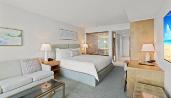 The Ritz-Carlton Residences condo # E1803, Honolulu, Hawaii - photo 3 of 25