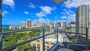 The Ritz-Carlton Residences condo # E2001, Honolulu, Hawaii - photo 2 of 24