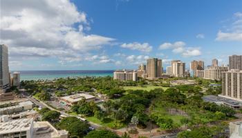 The Ritz-Carlton Residences condo # E2006, Honolulu, Hawaii - photo 1 of 20