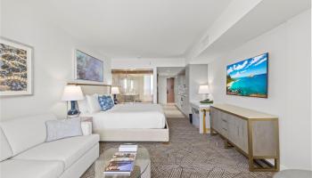 The Ritz-Carlton Residences condo # E2006, Honolulu, Hawaii - photo 6 of 18