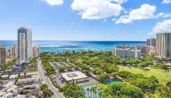 The Ritz-Carlton Residences condo # E2802, Honolulu, Hawaii - photo 4 of 25