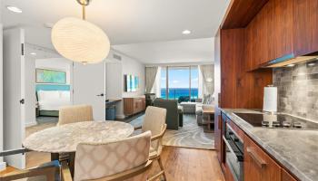 The Ritz-Carlton Residences condo # E3002, Honolulu, Hawaii - photo 6 of 17