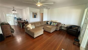 3836 Pukalani Pl Honolulu - Multi-family - photo 4 of 14