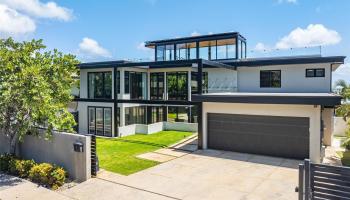 3849  Poka Street Diamond Head, Diamond Head home - photo 2 of 25