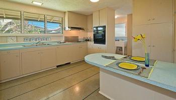 3889 Poka St Diamond Head, Diamond Head home - photo 5 of 10