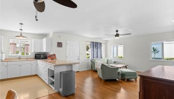 39  Hoola Hou St Waihee, Maui home - photo 4 of 25