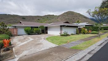 394 Puamamane Street Niu Valley, Diamond Head home - photo 1 of 13 394 Puamamane Street Niu Valley, Diamond Head home - photo 1 of 13