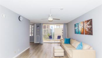 Villa On Eaton Square condo # 1109, Honolulu, Hawaii - photo 2 of 25