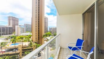 Villa On Eaton Square condo # 1109, Honolulu, Hawaii - photo 4 of 25