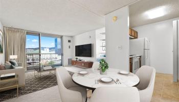 Villa On Eaton Square condo # 1208, Honolulu, Hawaii - photo 3 of 25