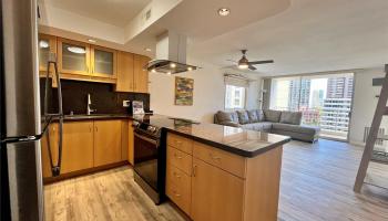 Villa On Eaton Square condo # 1215, Honolulu, Hawaii - photo 1 of 22