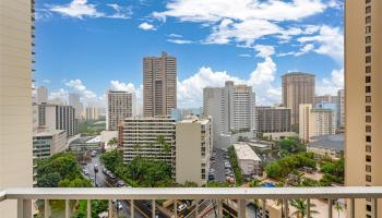 Villa On Eaton Square condo # 1705, Honolulu, Hawaii - photo 2 of 16