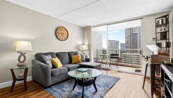 Villa On Eaton Square condo # 1711, Honolulu, Hawaii - photo 2 of 25