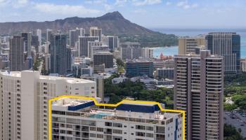 Villa On Eaton Square condo # 1803, Honolulu, Hawaii - photo 2 of 25