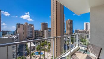 Villa On Eaton Square condo # 1803, Honolulu, Hawaii - photo 6 of 25