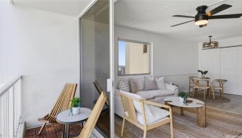 Villa On Eaton Square condo # 2014, Honolulu, Hawaii - photo 5 of 25