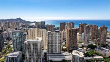 Villa On Eaton Square condo # 2211, Honolulu, Hawaii - photo 4 of 24