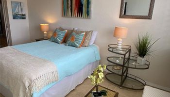 Villa On Eaton Square condo # 2305, Honolulu, Hawaii - photo 5 of 22