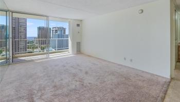 Villa On Eaton Square condo # 2411, Honolulu, Hawaii - photo 4 of 9