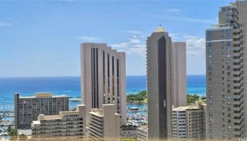 Villa On Eaton Square condo # 2902, Honolulu, Hawaii - photo 1 of 25