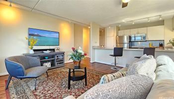 Villa On Eaton Square condo # 2902, Honolulu, Hawaii - photo 5 of 25