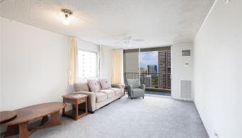 Villa On Eaton Square condo # 3015, Honolulu, Hawaii - photo 2 of 16