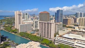 Villa On Eaton Square condo # 3306, Honolulu, Hawaii - photo 3 of 16