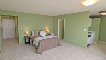 Villa On Eaton Square condo # 3306, Honolulu, Hawaii - photo 5 of 16