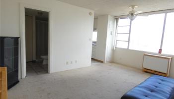 Villa On Eaton Square condo # 3406, Honolulu, Hawaii - photo 5 of 7