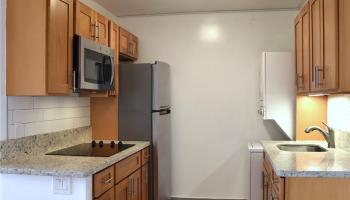 Villa On Eaton Square condo # 908, Honolulu, Hawaii - photo 6 of 14