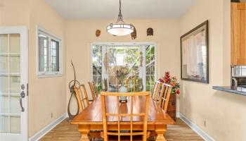 4026  Harding Ave Kaimuki, Diamond Head home - photo 5 of 25