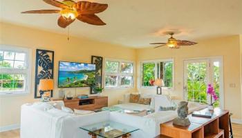 4026  Harding Ave Kaimuki, Diamond Head home - photo 6 of 18