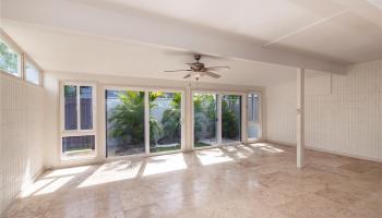 404 Koko Isle Circle Honolulu - Rental - photo 5 of 18