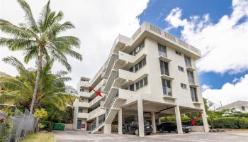 Kaneda Courts condo # 203, Honolulu, Hawaii - photo 1 of 1