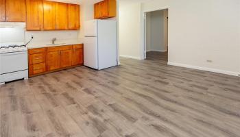 Kaneda Courts condo # 303, Honolulu, Hawaii - photo 1 of 14