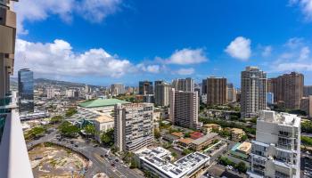 Ala Moana Hotel Condo condo # 2520, Honolulu, Hawaii - photo 5 of 25