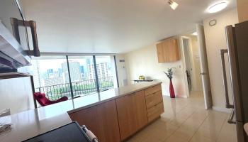 Chateau Waikiki condo # 1510, Honolulu, Hawaii - photo 5 of 18