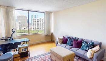 Chateau Waikiki condo # 1512, Honolulu, Hawaii - photo 3 of 25