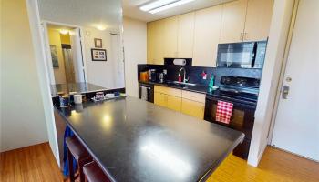 Chateau Waikiki condo # 1512, Honolulu, Hawaii - photo 5 of 25